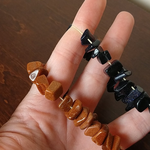 Healing Gold and blue Tigers Eye chip bracelets - Picture 7 of 8